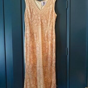 JS Collections beaded and brocade Cocktail Dress. Rose gold pink.